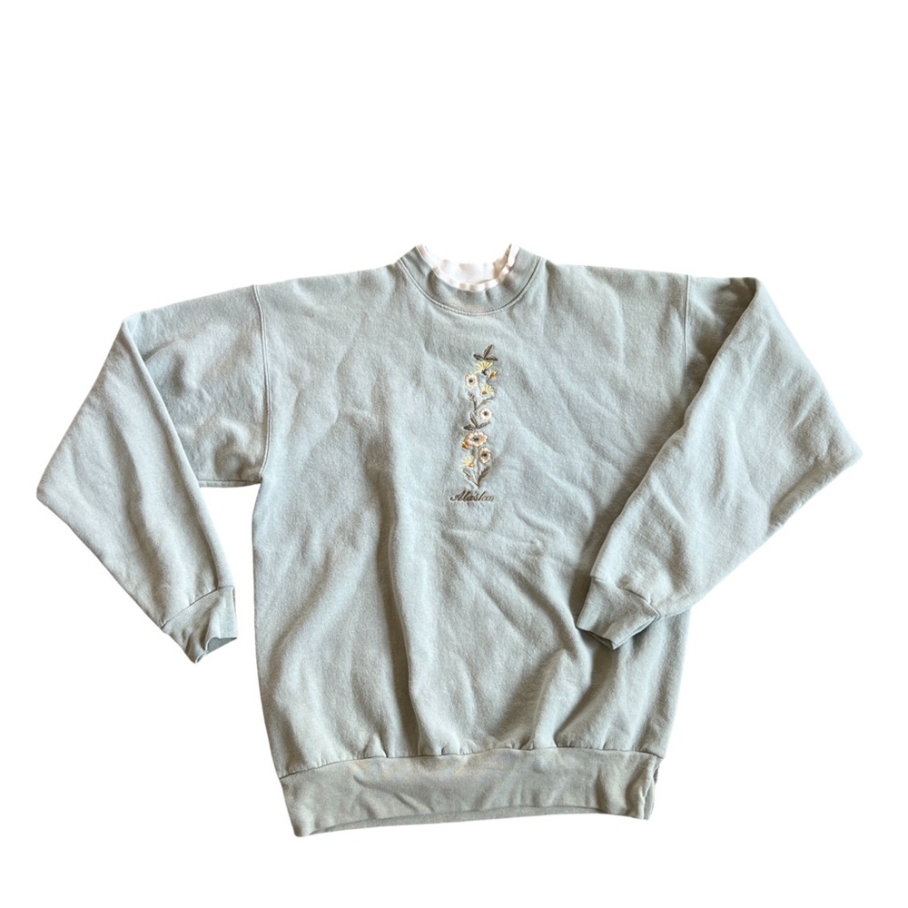 Vintage Sweatshirt with Floral Embroidery